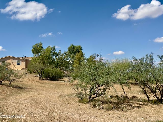 13401 E Walts Way, Vail, AZ 85641
