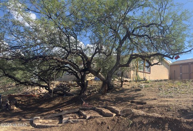 13401 E Walts Way, Vail, AZ 85641