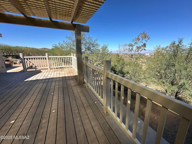 13401 E Walts Way, Vail, AZ 85641