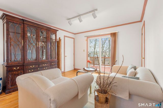 14 Roger White Drive, New Haven, CT 06511