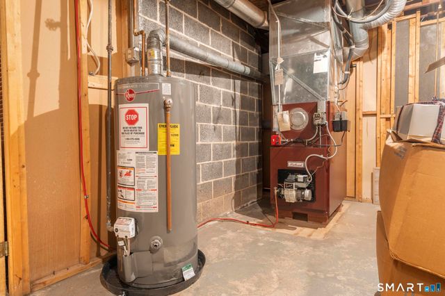 14 Roger White Drive, New Haven, CT 06511