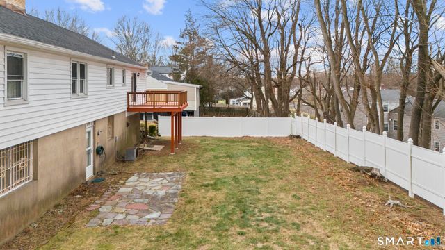 14 Roger White Drive, New Haven, CT 06511