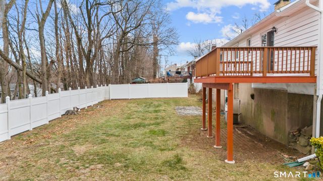 14 Roger White Drive, New Haven, CT 06511