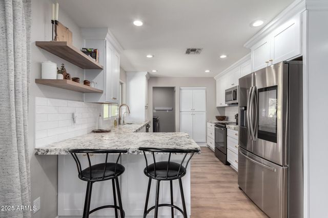 3503 E CAMPO BELLO Drive, Phoenix, AZ 85032