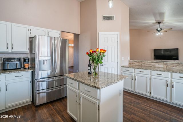 4912 W BOSTON Street, Chandler, AZ 85226