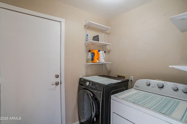 4912 W BOSTON Street, Chandler, AZ 85226