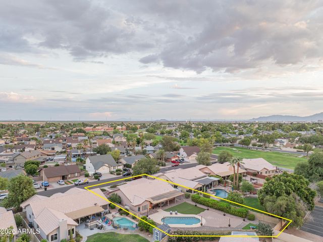 4912 W BOSTON Street, Chandler, AZ 85226