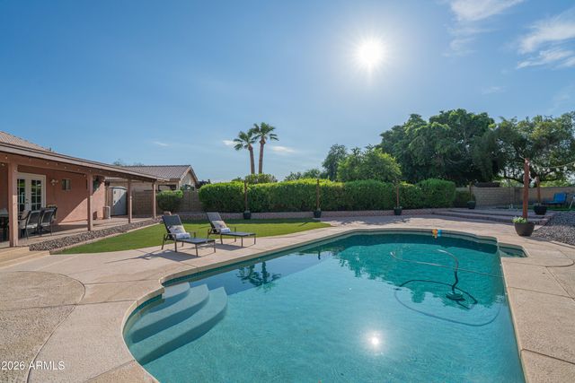 4912 W BOSTON Street, Chandler, AZ 85226
