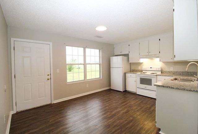 2283 S County Rd 67, Midland City, AL 36350