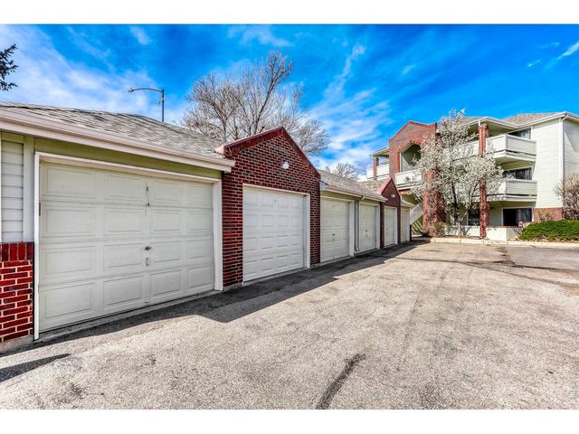 33 S Boulder Cir 303, Boulder, CO 80303