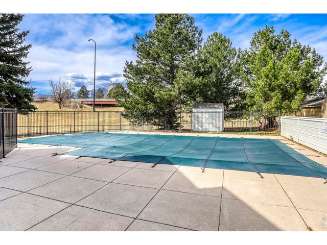 33 S Boulder Cir 303, Boulder, CO 80303