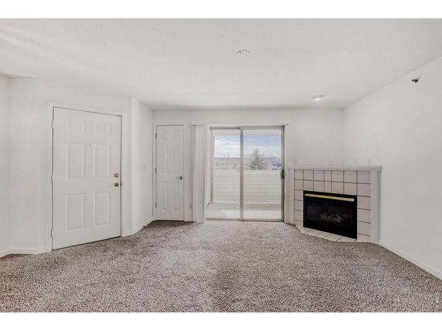 33 S Boulder Cir 303, Boulder, CO 80303