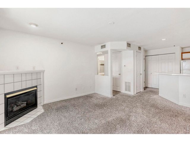 33 S Boulder Cir 303, Boulder, CO 80303