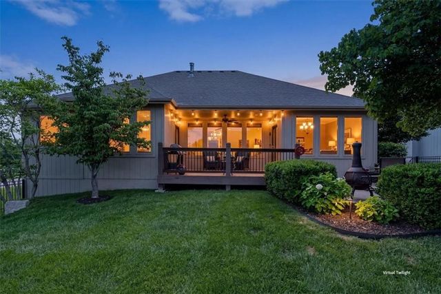 9153 Shady Bend Road, Lenexa, KS 66227