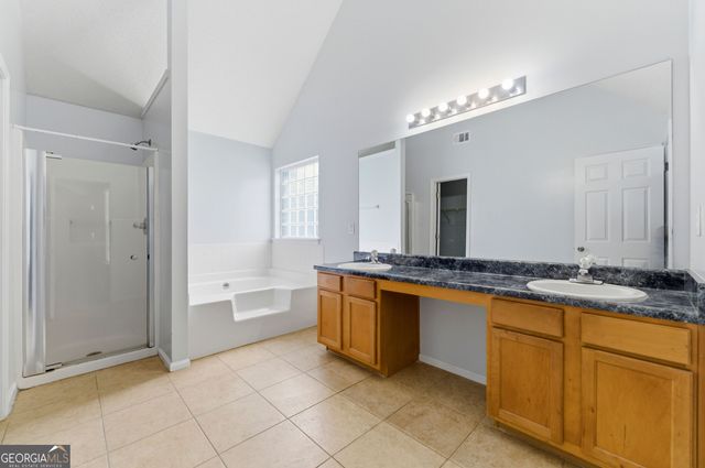 447 Canoga Court, Mcdonough, GA 30253