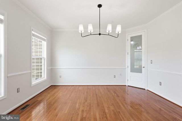 320 TIMBER MILL LN, Fredericksburg, VA 22406