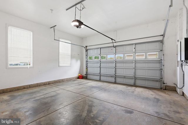 320 TIMBER MILL LN, Fredericksburg, VA 22406