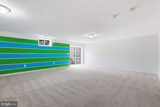 320 TIMBER MILL LN, Fredericksburg, VA 22406