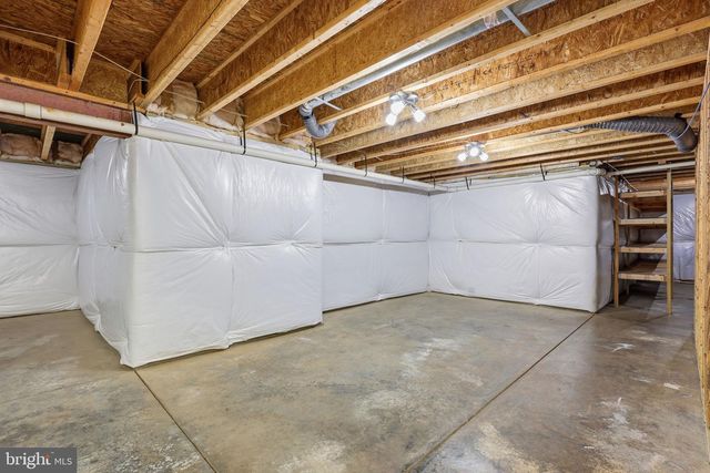 320 TIMBER MILL LN, Fredericksburg, VA 22406