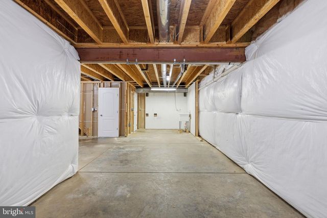 320 TIMBER MILL LN, Fredericksburg, VA 22406