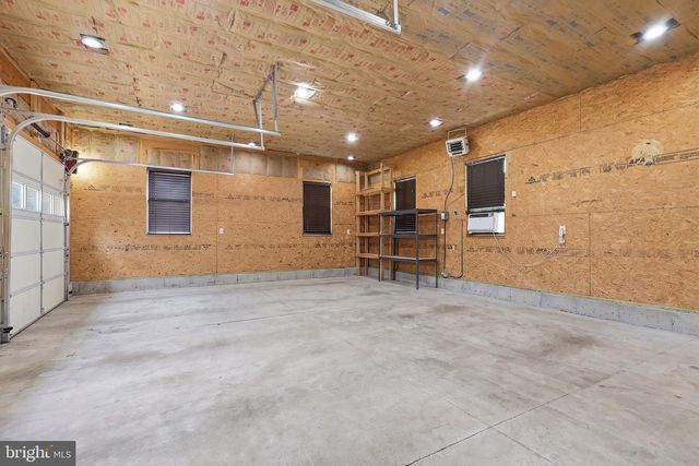 320 TIMBER MILL LN, Fredericksburg, VA 22406