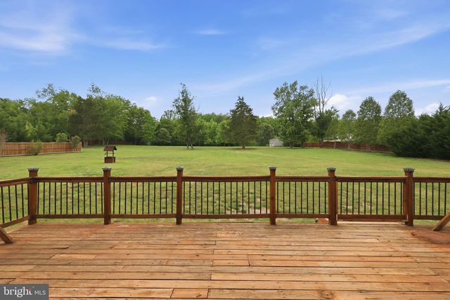 320 TIMBER MILL LN, Fredericksburg, VA 22406