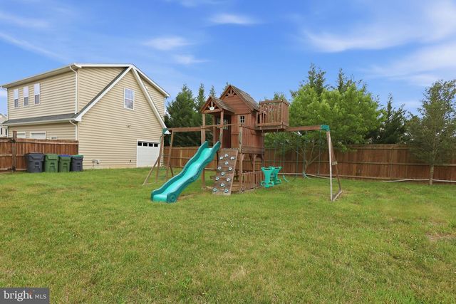 320 TIMBER MILL LN, Fredericksburg, VA 22406
