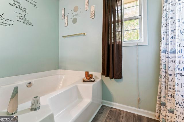 2333 Martingale Lane, Lawrenceville, GA 30044