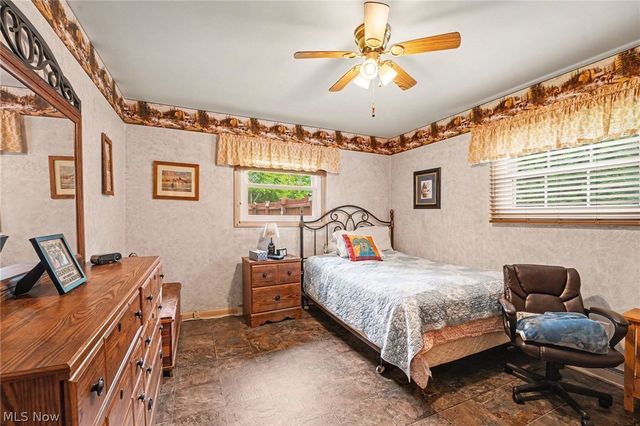 693 Woodbrook Road, Cuyahoga Falls, OH 44223