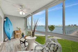 2936 Lake Shore Drive 309, Riviera Beach, FL 33404