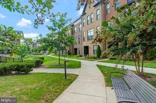 12258 SESSILE CMNS, Fairfax, VA 22030