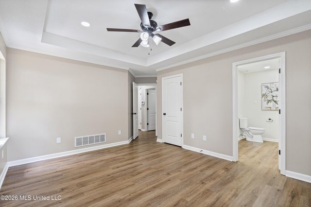 9837 Alexanders Ridge Drive, Olive Branch, MS 38654
