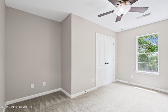 9837 Alexanders Ridge Drive, Olive Branch, MS 38654