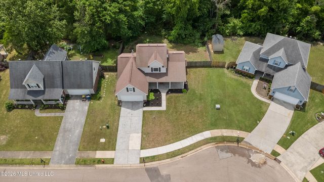 9837 Alexanders Ridge Drive, Olive Branch, MS 38654