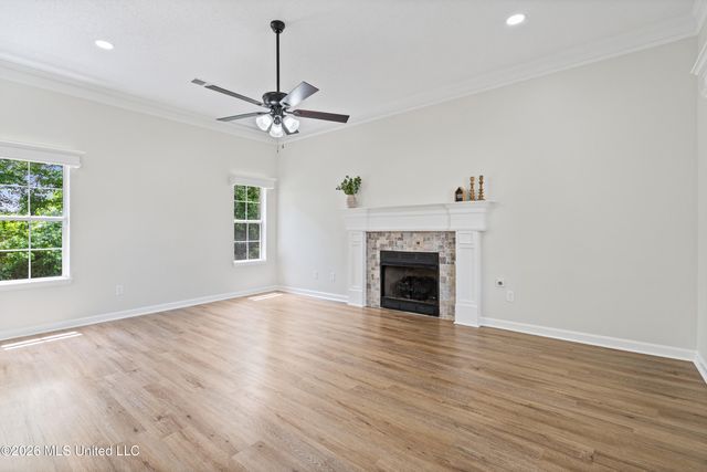 9837 Alexanders Ridge Drive, Olive Branch, MS 38654