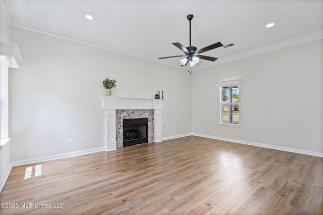 9837 Alexanders Ridge Drive, Olive Branch, MS 38654