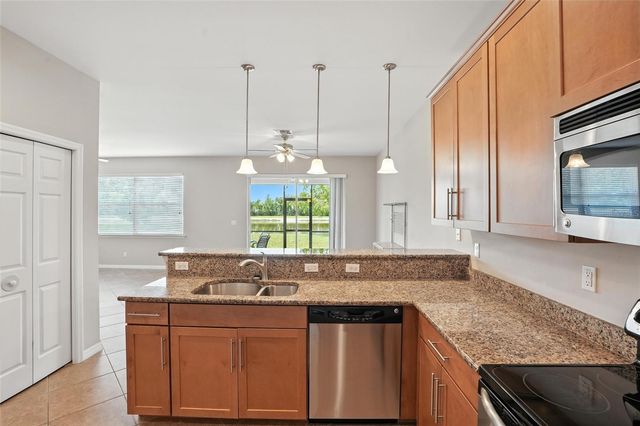 10006 VIA SAN MARCO LOOP, Fort Myers, FL 33905