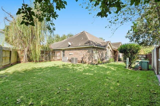 7310 Whistle Court, Sugar Land, TX 77479