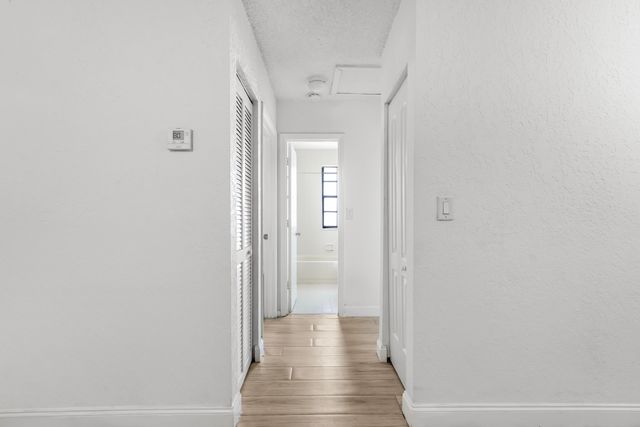 2646 Riverside Drive 2646, Coral Springs, FL 33065