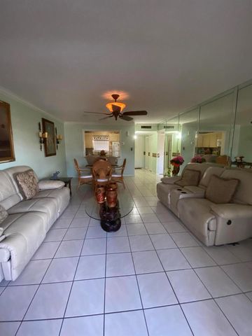 715 Lori Drive 302, Palm Springs, FL 33461