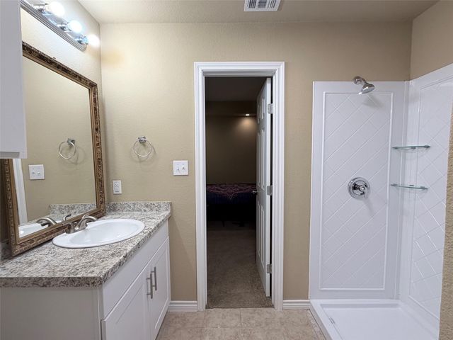 236 A Piney Ridge DR, Bastrop, TX 78602