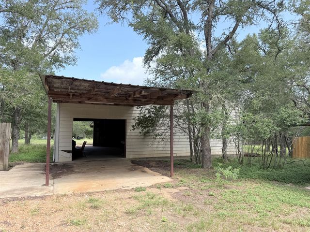 236 A Piney Ridge DR, Bastrop, TX 78602