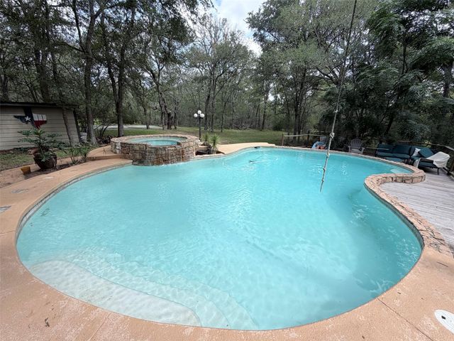 236 A Piney Ridge DR, Bastrop, TX 78602