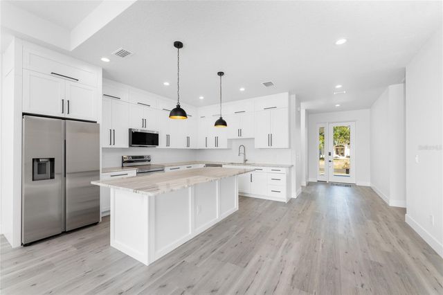 27 BUNKER COURT, Rotonda West, FL 33947