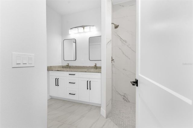 27 BUNKER COURT, Rotonda West, FL 33947