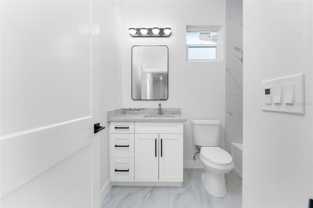 27 BUNKER COURT, Rotonda West, FL 33947