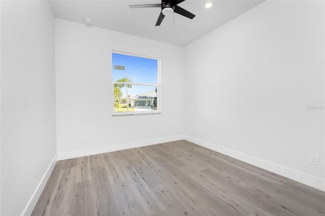 27 BUNKER COURT, Rotonda West, FL 33947