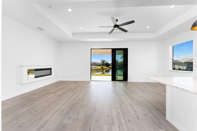 27 BUNKER COURT, Rotonda West, FL 33947