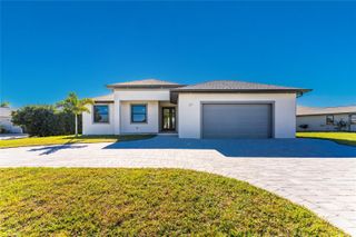 27 BUNKER COURT, Rotonda West, FL 33947
