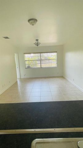 5111 W Oakland Park Boulevard 306, Lauderdale Lakes, FL 33313